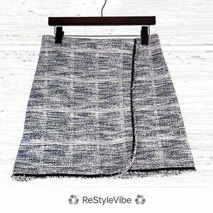 MAX STUDIO Women’s Size M Skirt NWT Mini Length Stretch Waist Faux Wrap